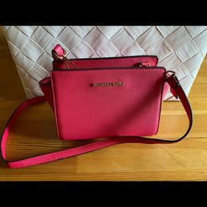 Michael Kors crossbody bag